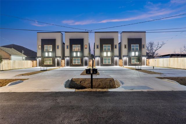 9819 Turnbow CD, Houston, TX 77029