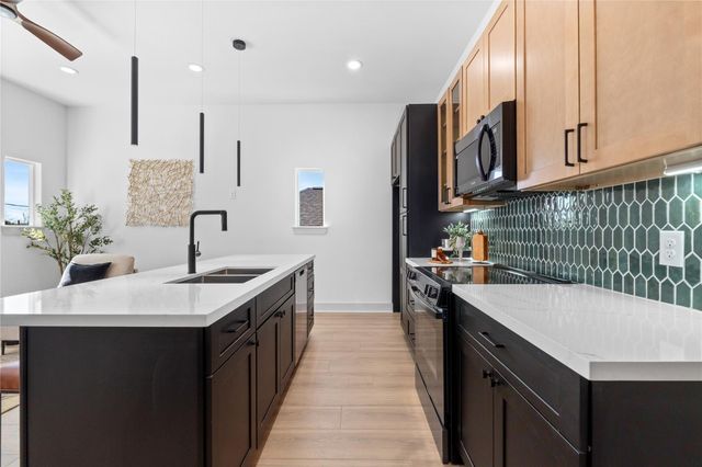 9819 Turnbow CD, Houston, TX 77029