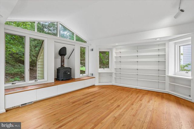 6511 CALLANDER DR, Bethesda, MD 20817