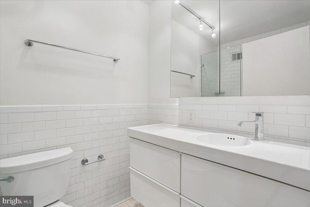 6511 CALLANDER DR, Bethesda, MD 20817