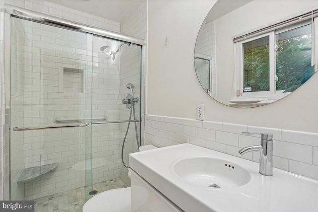6511 CALLANDER DR, Bethesda, MD 20817