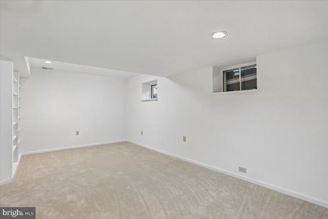 6511 CALLANDER DR, Bethesda, MD 20817