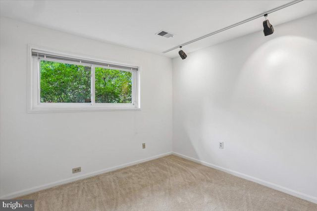 6511 CALLANDER DR, Bethesda, MD 20817