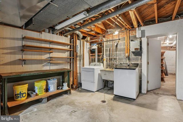 6511 CALLANDER DR, Bethesda, MD 20817