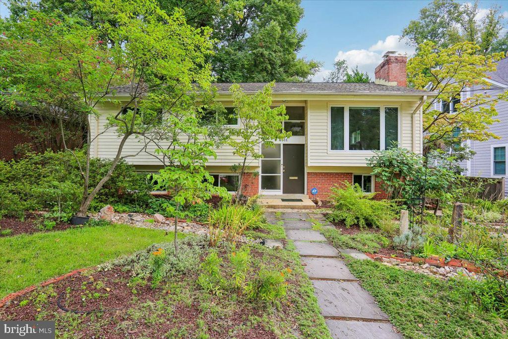 6511 CALLANDER DR, Bethesda, MD 20817