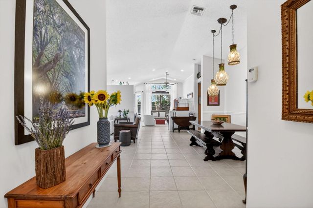 7680 Great Oak Drive, Lake Worth, FL 33467