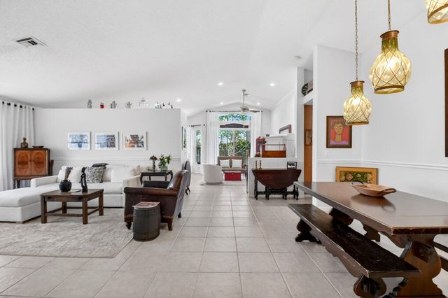 7680 Great Oak Drive, Lake Worth, FL 33467