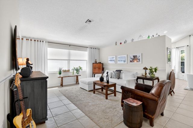 7680 Great Oak Drive, Lake Worth, FL 33467