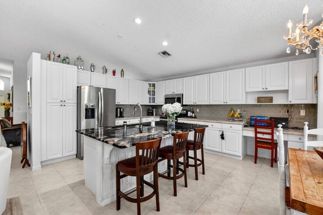 7680 Great Oak Drive, Lake Worth, FL 33467