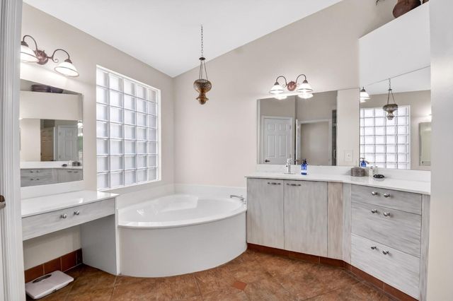 7680 Great Oak Drive, Lake Worth, FL 33467