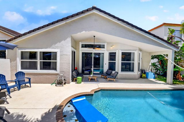 7680 Great Oak Drive, Lake Worth, FL 33467