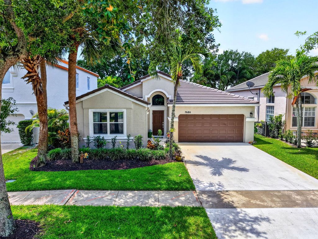 7680 Great Oak Drive, Lake Worth, FL 33467