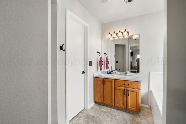 1105 SHASTA Drive, Amarillo, TX 79110