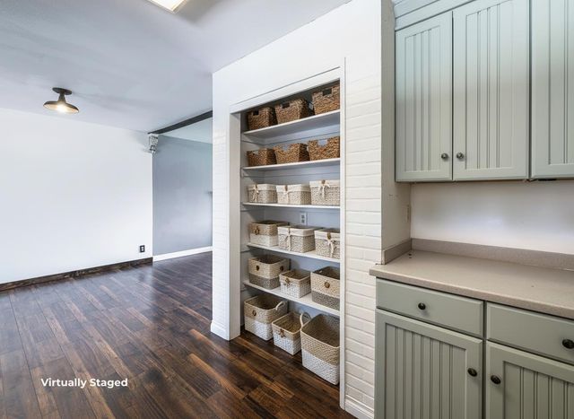 125 E Deodar Lane, Lemoore, CA 93245