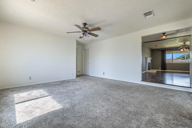 125 E Deodar Lane, Lemoore, CA 93245