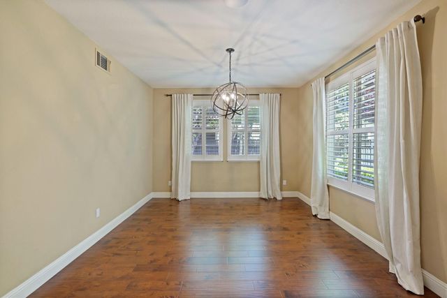 629 Belmont Ln, Tracy, CA 95377