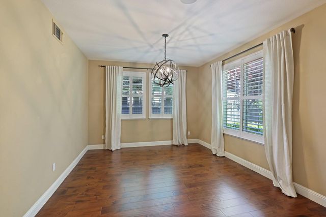 629 Belmont Ln, Tracy, CA 95377