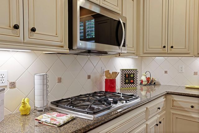 629 Belmont Ln, Tracy, CA 95377