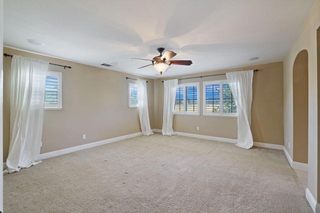 629 Belmont Ln, Tracy, CA 95377