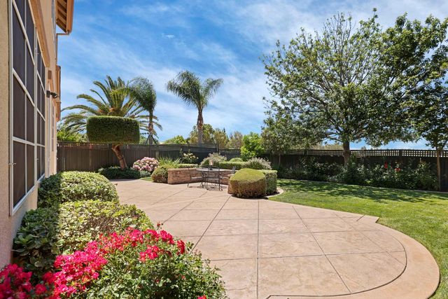 629 Belmont Ln, Tracy, CA 95377
