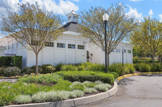 629 Belmont Ln, Tracy, CA 95377