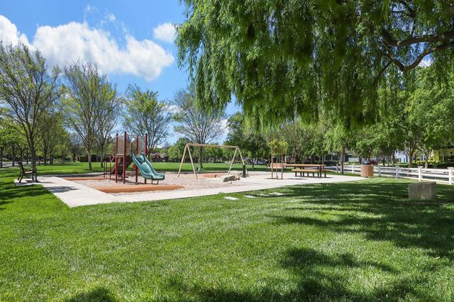 629 Belmont Ln, Tracy, CA 95377