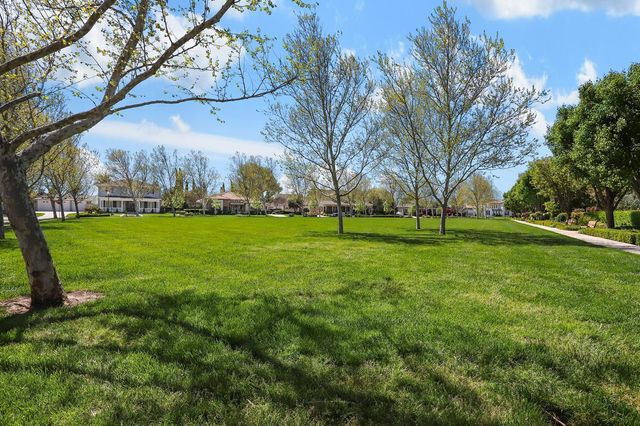 629 Belmont Ln, Tracy, CA 95377