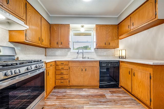 202 Old Justin Road, Argyle, TX 76226