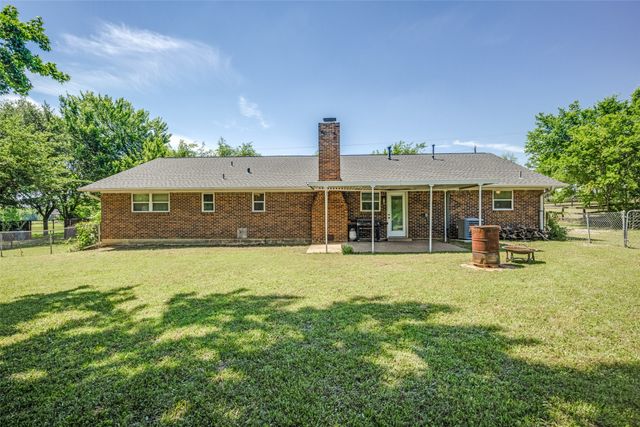 202 Old Justin Road, Argyle, TX 76226