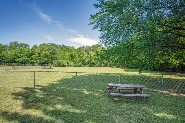 202 Old Justin Road, Argyle, TX 76226