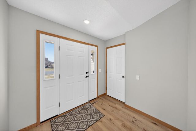 905 3rd Street SE, Kasson, MN 55944