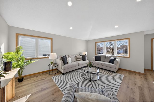 905 3rd Street SE, Kasson, MN 55944