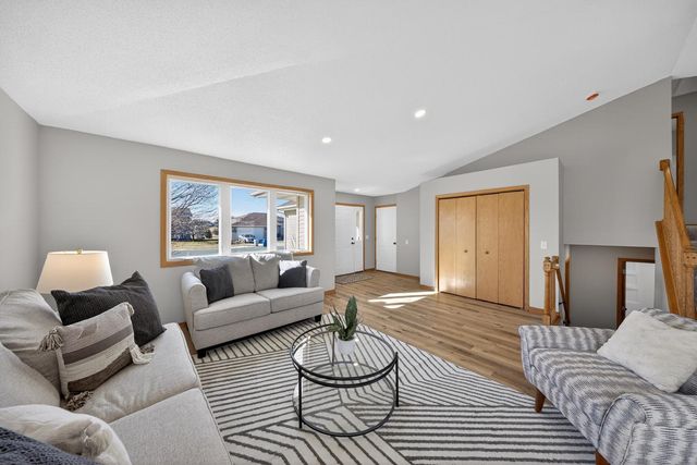 905 3rd Street SE, Kasson, MN 55944