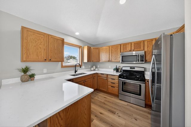 905 3rd Street SE, Kasson, MN 55944