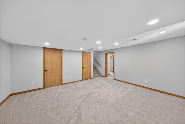 905 3rd Street SE, Kasson, MN 55944