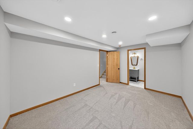 905 3rd Street SE, Kasson, MN 55944