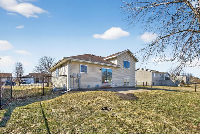 905 3rd Street SE, Kasson, MN 55944