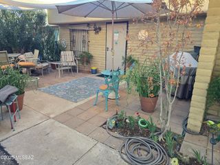 7718 E Kenyon Drive, Tucson, AZ 85710