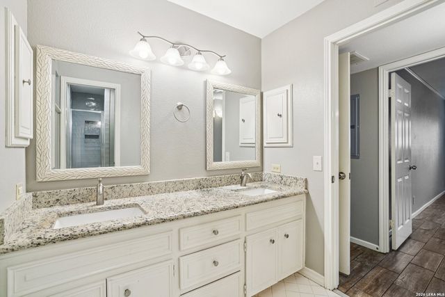 6106 Vance Jackson Rd Apt 42, San Antonio, TX 78230