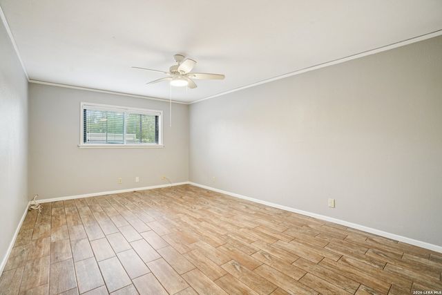 6106 Vance Jackson Rd Apt 42, San Antonio, TX 78230