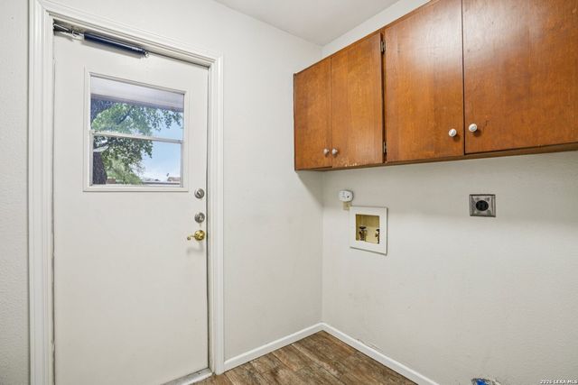 6106 Vance Jackson Rd Apt 42, San Antonio, TX 78230