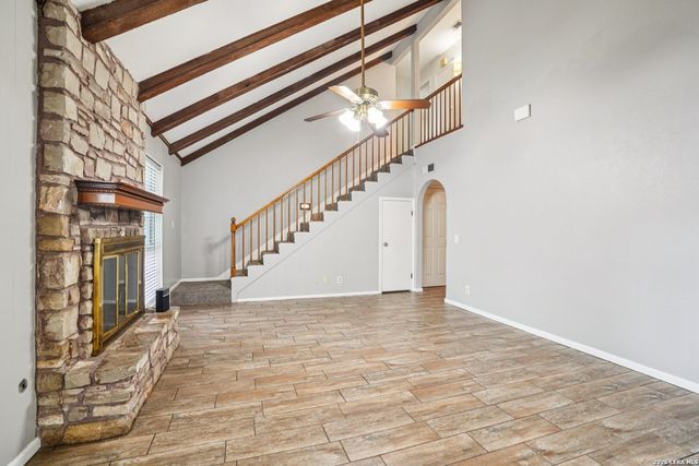 6106 Vance Jackson Rd Apt 42, San Antonio, TX 78230