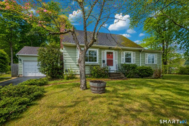 8 Stage Coach Road, Bristol, CT 06010
