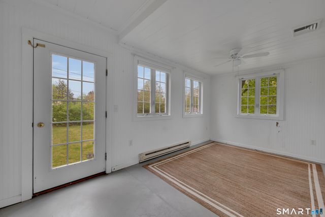 8 Stage Coach Road, Bristol, CT 06010
