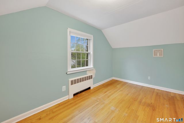 8 Stage Coach Road, Bristol, CT 06010