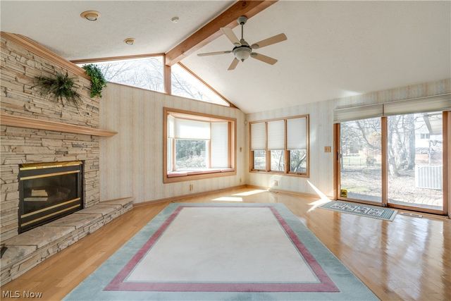 1196 N Skyline Drive, Seven Hills, OH 44131