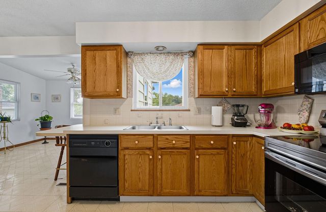 4885 Northtowne Boulevard, Columbus, OH 43229