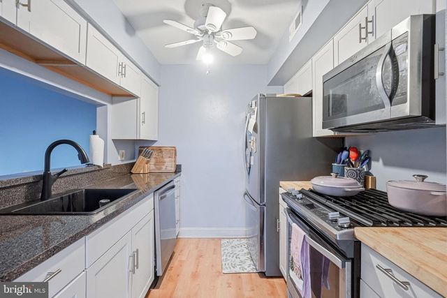 125 HAVEN CT, Sewell, NJ 08080