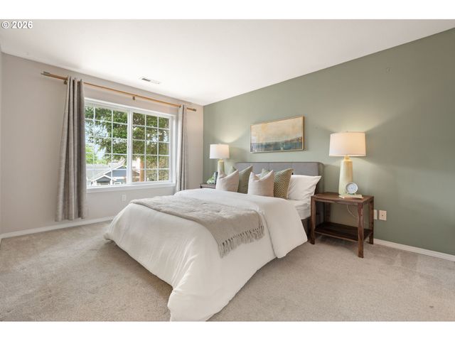 6616 N MONTANA Ave, Portland, OR 97217