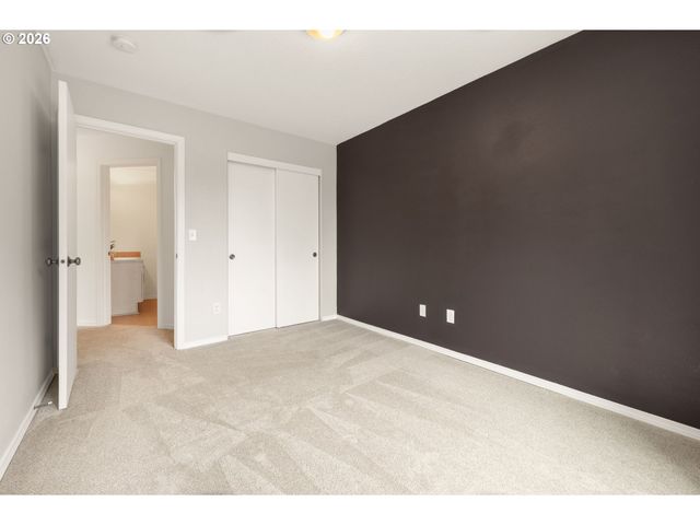 6616 N MONTANA Ave, Portland, OR 97217